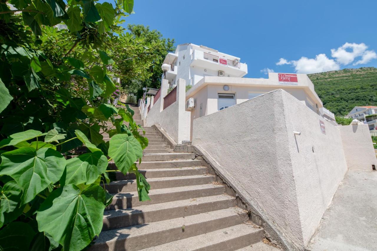 Apartments Vjera Petrovac Εξωτερικό φωτογραφία