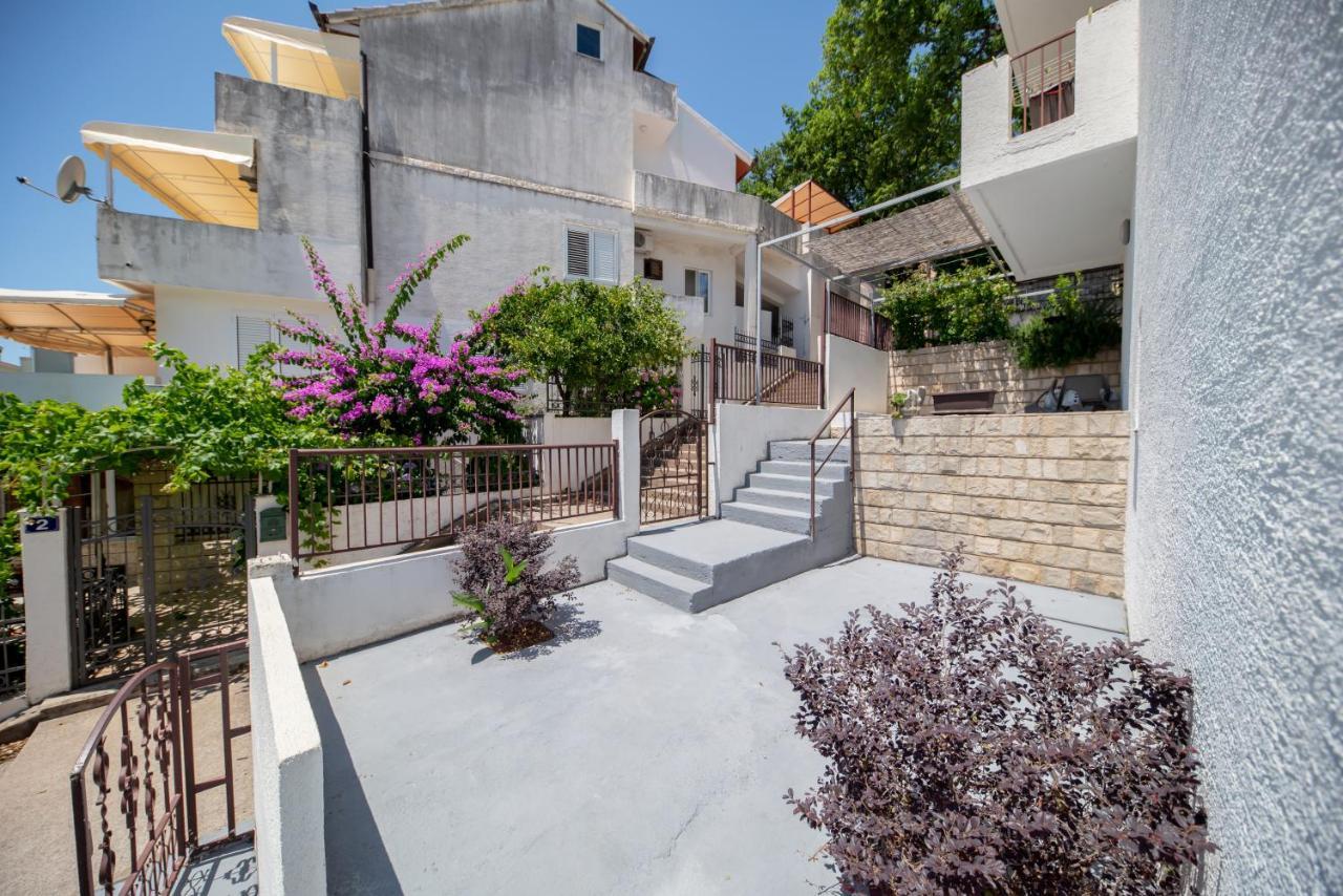 Apartments Vjera Petrovac Εξωτερικό φωτογραφία