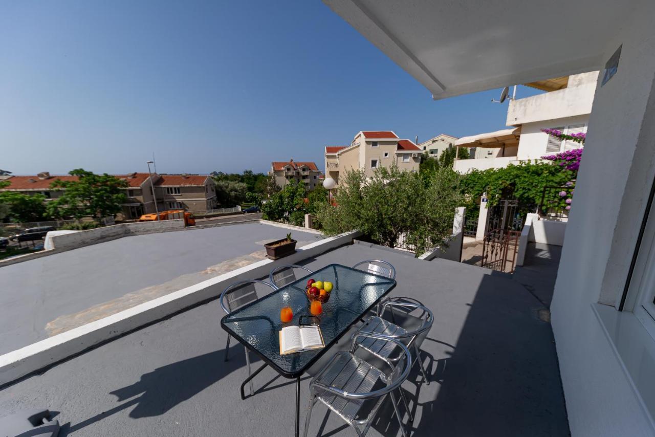 Apartments Vjera Petrovac Εξωτερικό φωτογραφία