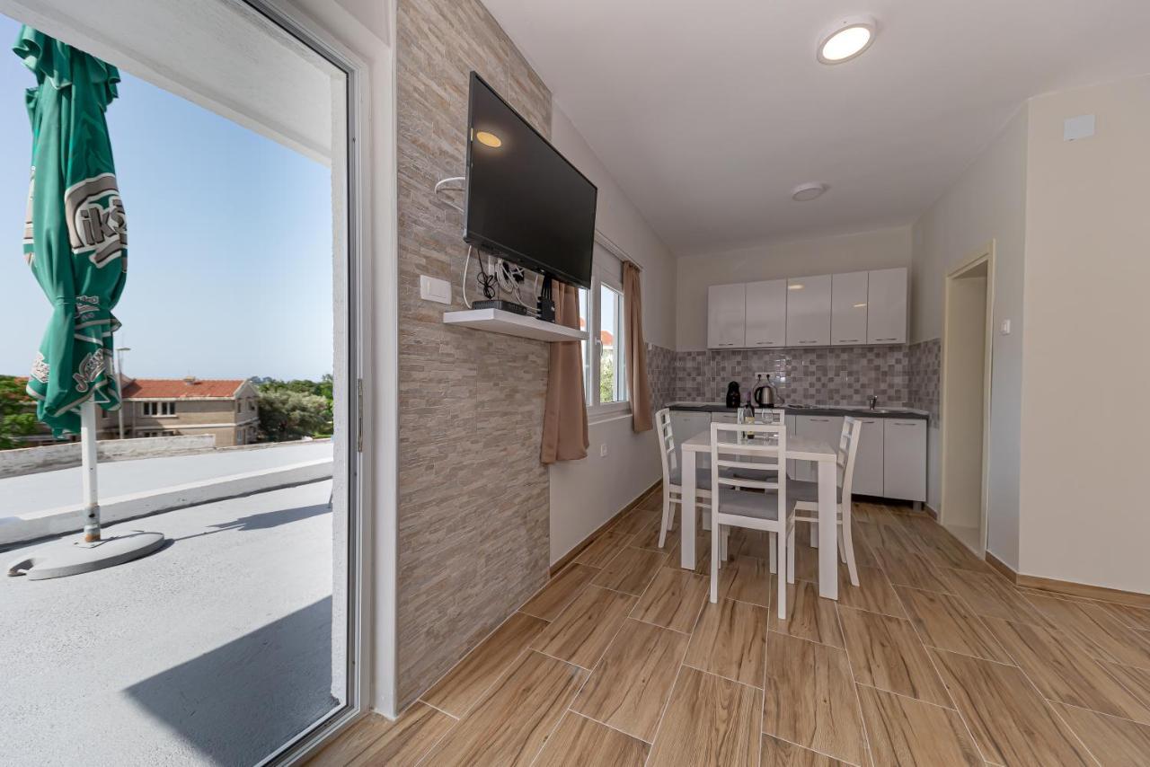 Apartments Vjera Petrovac Εξωτερικό φωτογραφία