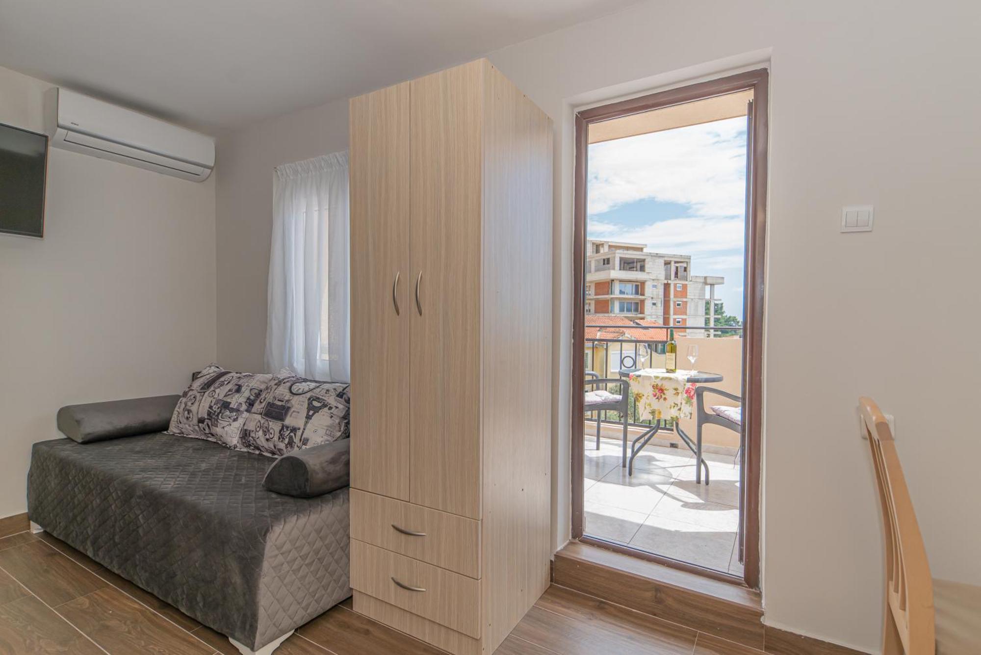 Apartments Vjera Petrovac Εξωτερικό φωτογραφία