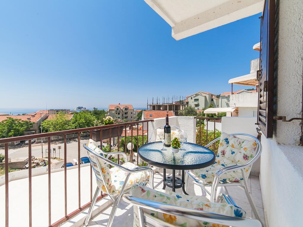 Apartments Vjera Petrovac Εξωτερικό φωτογραφία