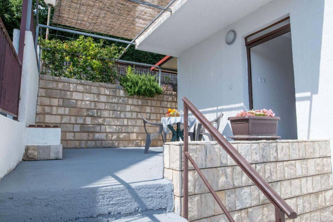 Apartments Vjera Petrovac Εξωτερικό φωτογραφία